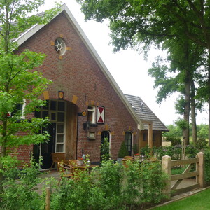 De Deel 6 personen